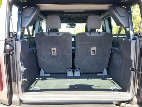 Used 2023 Ford Bronco 2-Door w/ Sasquatch Package AWD/4WD image 24
