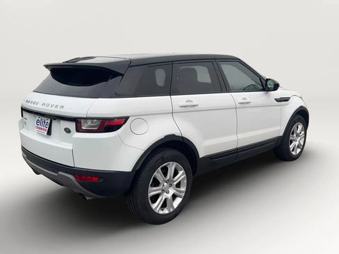 Used 2018 Land Rover Range Rover Evoque SE Premium image 7