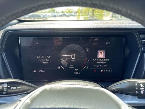 Used 2025 GMC Terrain Elevation w/ Elevation Premium Package FWD image 11