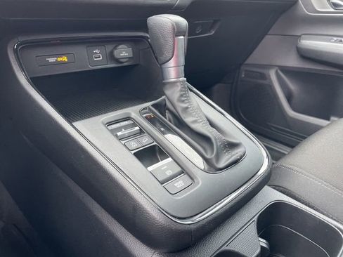 Used 2025 Honda CR-V LX image 20