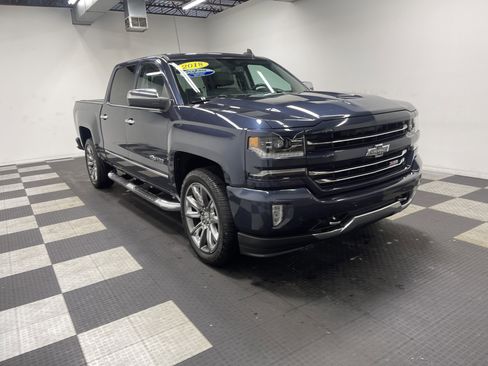 Used 2018 Chevrolet Silverado 1500 LTZ Z71 w/ Centennial Edition image 6