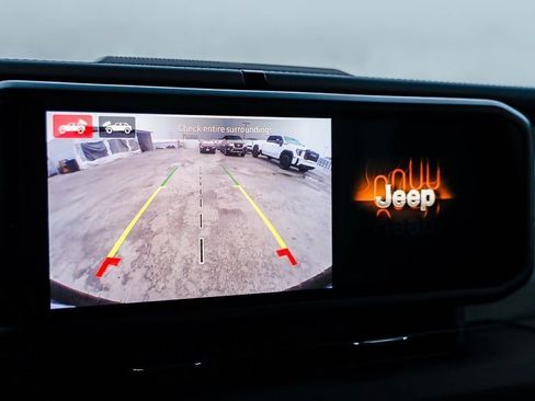 New 2025 Jeep Wrangler Sahara w/ Technology Group image 25