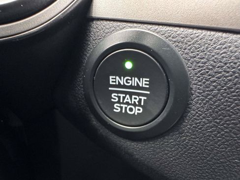 Used 2020 Ford Escape SEL AWD/4WD image 21