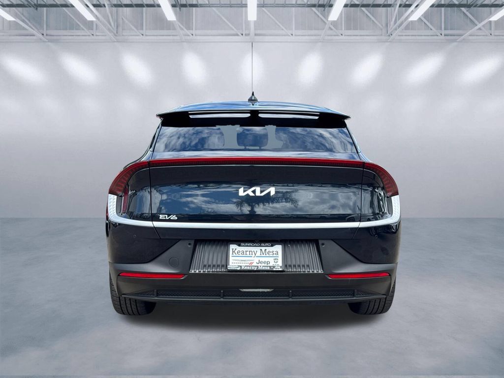 Used 2023 Kia EV6 Light RWD image 5