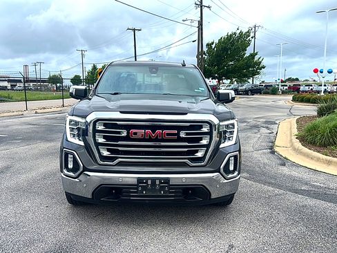 Used 2021 GMC Sierra 1500 SLT image 2