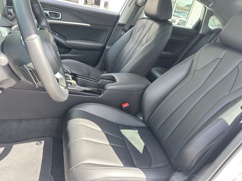 Used 2025 Acura Integra FWD image 10