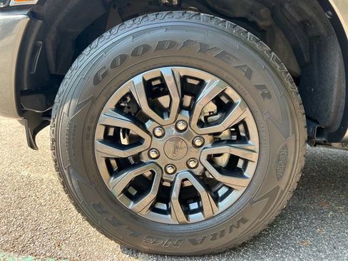 Used 2020 Ford Ranger XLT w/ Equipment Group 302A Luxury AWD/4WD image 15