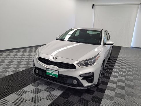 Used 2021 Kia Forte LXS FWD image 15