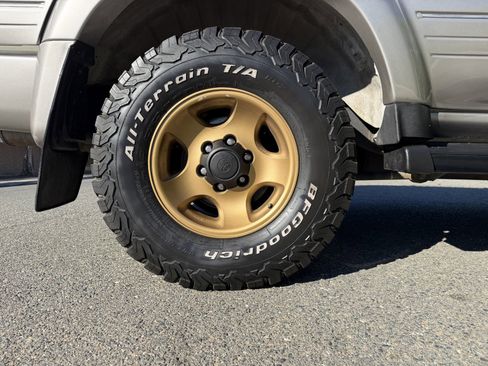 Used 1997 Lexus LX 450 4WD image 33