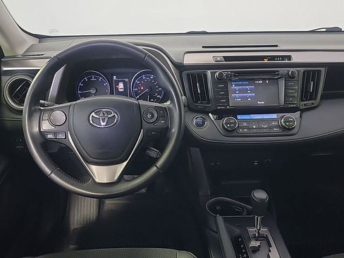 Used 2018 Toyota RAV4 XLE w/ Plus Extra Value Package AWD/4WD image 19