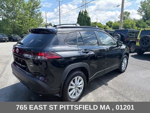 Used 2026 Toyota Corolla Cross LE w/ Moonroof Package AWD/4WD image 8