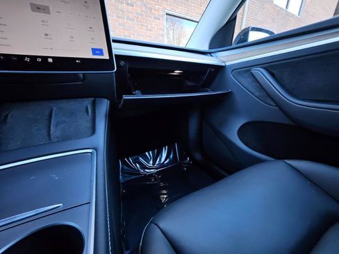 Used 2023 Tesla Model Y Long Range image 53