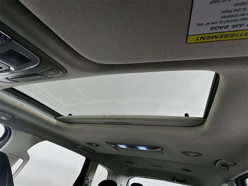 Used 2022 Kia Telluride S image 21