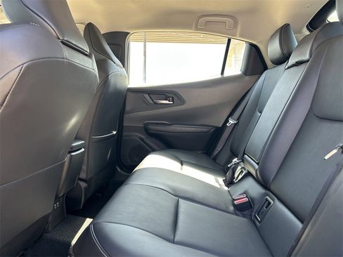 Used 2025 Toyota Prius XLE image 12