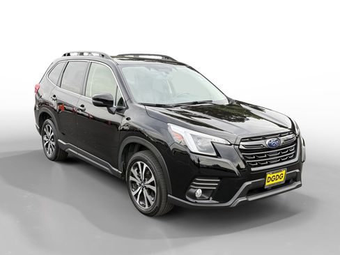 Certified 2023 Subaru Forester Limited image 7