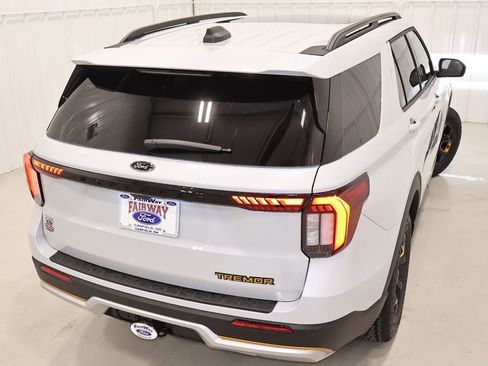 New 2026 Ford Explorer Tremor image 40