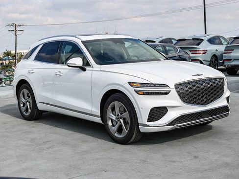 Used 2026 Genesis GV70 2.5T Advanced AWD/4WD image 3
