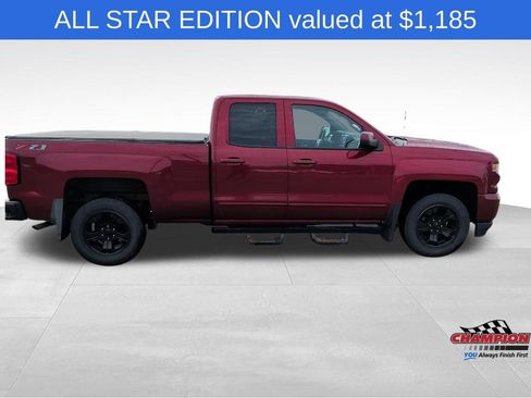 Used 2018 Chevrolet Silverado 1500 LT w/ All Star Edition AWD/4WD image 3