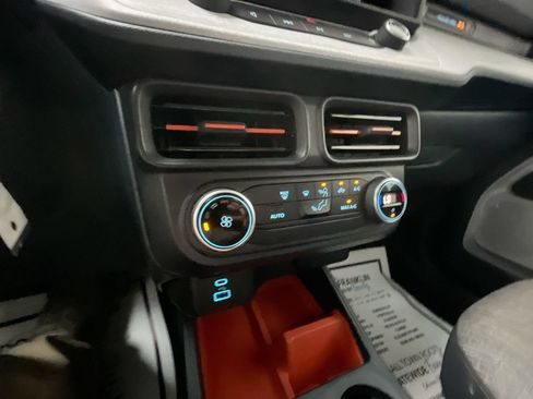 Used 2022 Ford Maverick XLT FWD image 22