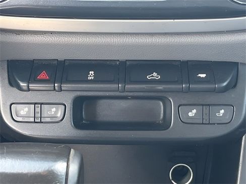 Used 2018 Chevrolet Colorado LT w/ Luxury Package, Chrome image 26