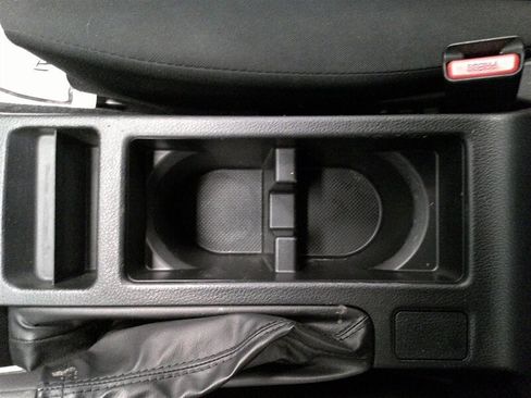 Used 2013 Subaru Impreza 2.0i image 19