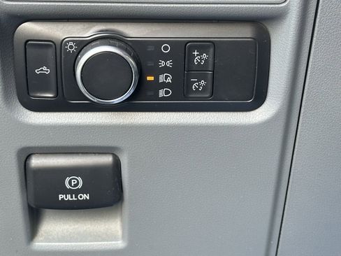 Used 2021 Ford F150 XL w/ Trailer Tow Package image 16