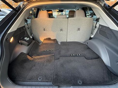 Used 2024 Hyundai Ioniq 5 SEL image 34