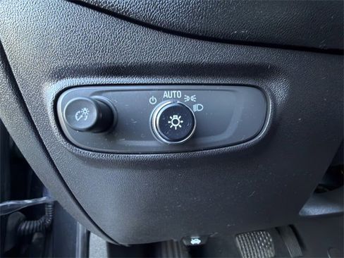 Used 2022 Chevrolet Equinox LT image 22