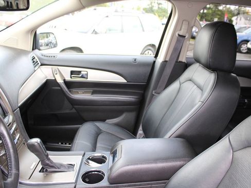 Used 2013 Lincoln MKX AWD image 14