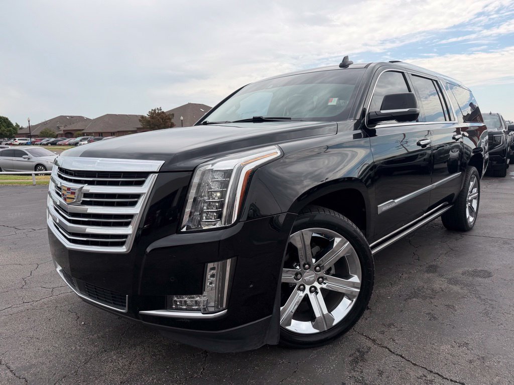 Used 2018 Cadillac Escalade ESV Platinum AWD/4WD image 2