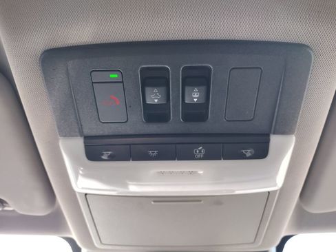 Used 2023 Nissan Rogue Platinum w/ Platinum Premium Package image 33