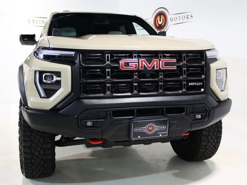 Used 2024 GMC Canyon AT4X w/ AT4X AEV Edition AWD/4WD image 33