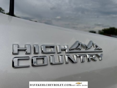 Used 2022 Chevrolet Silverado 3500 High Country w/ Z71 Off-Road Package AWD/4WD image 57