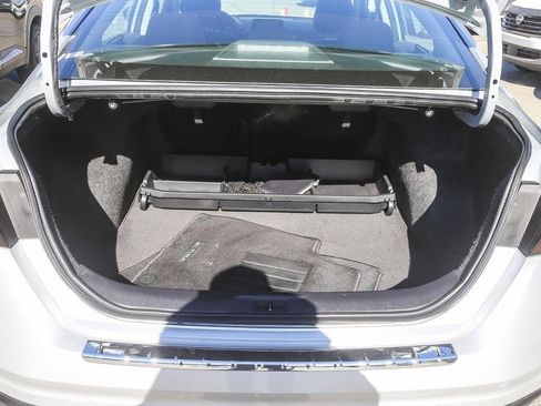 Used 2023 Nissan Altima 2.5 SV image 25