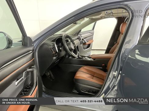 Certified 2025 MAZDA CX-50 Meridian Edition w/ Apex Package image 11