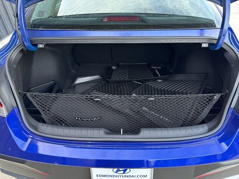 New 2026 Hyundai Elantra Limited image 20