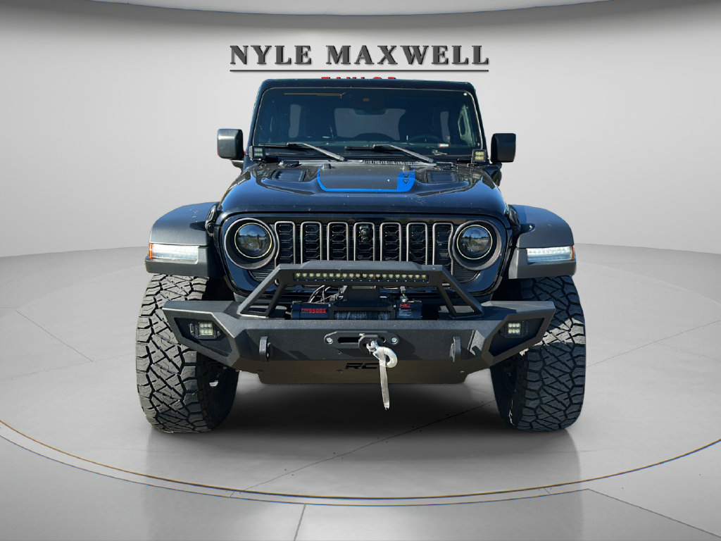Used 2024 Jeep Wrangler Unlimited Rubicon 4xe w/ Technology Group AWD/4WD image 9