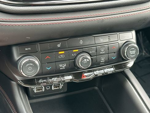 Used 2026 Dodge Durango GT AWD/4WD image 19