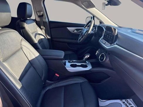 Used 2024 Chevrolet Blazer LT image 5