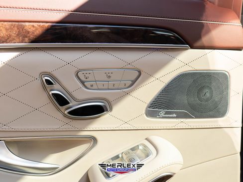 Used 2018 Mercedes-Benz S 560 4MATIC Sedan w/ Premium Package image 47