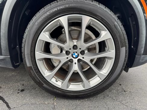Used 2019 BMW X5 xDrive40i AWD/4WD image 48