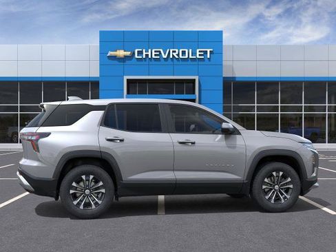 New 2026 Chevrolet Equinox LT image 5