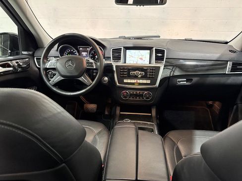 Used 2016 Mercedes-Benz GL 450 4MATIC image 59