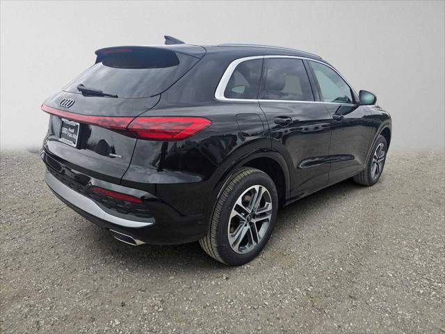 New 2026 Audi Q5 Premium AWD/4WD image 3