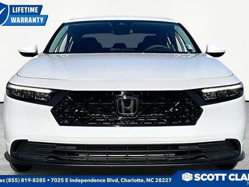 Used 2025 Honda Accord LX image 2