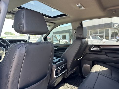 Used 2025 GMC Sierra 2500 Denali AWD/4WD image 10