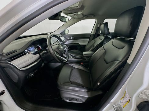 Used 2022 Jeep Compass Latitude w/ Convenience Group image 13