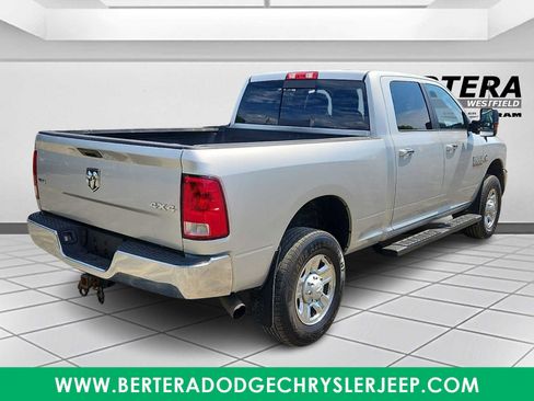 Used 2014 RAM 2500 SLT AWD/4WD image 6