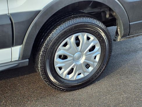 Used 2016 Ford Transit 150 XL image 24