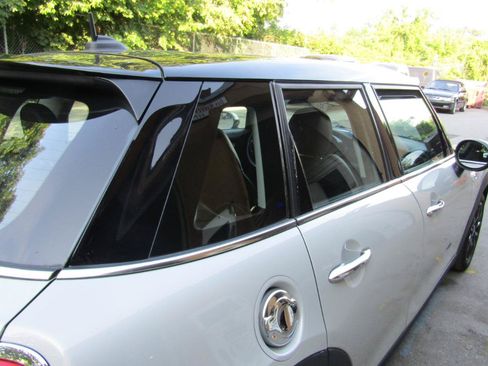 Used 2017 MINI Cooper S FWD image 14